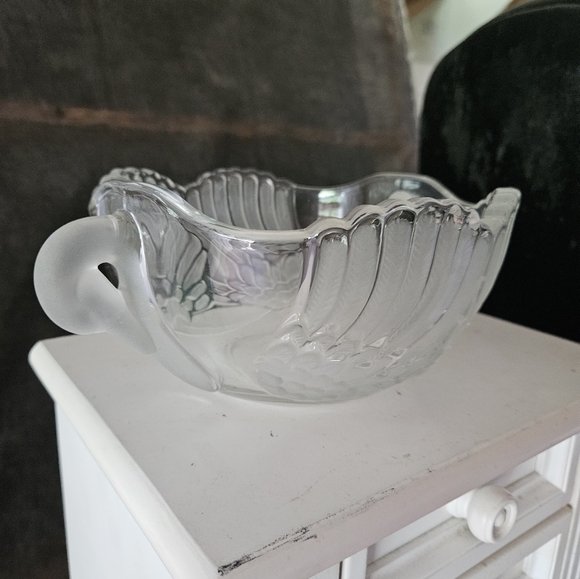 Mikasa Swan bowl - Picture 5 of 5